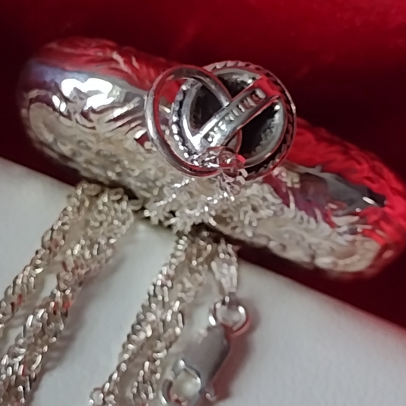 Stupendous Sterling Large Lady's Perfume Heart Fla - Picture 9 of 15